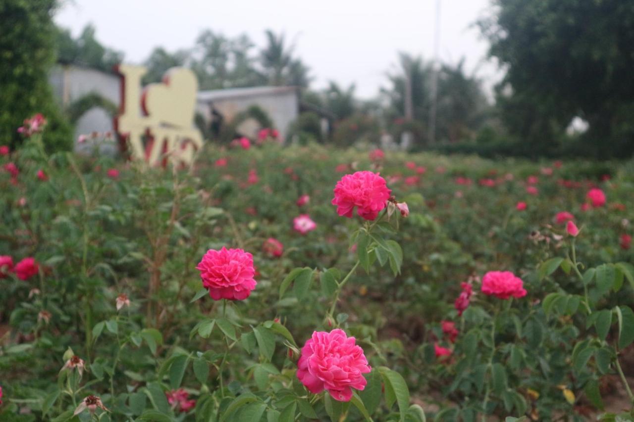 Sadec Farmstay - Khu Du LịCh Hoa KiẻNg Sa DéC Ap Khanh Nghia Exterior photo